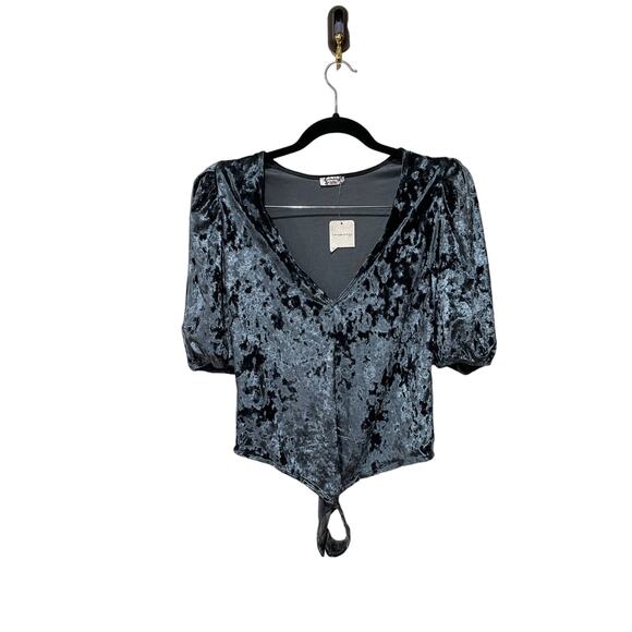 Free People Don't You Wish Velvet Bodysuit‎ Size Medium New with Tags - Picture 4 of 6